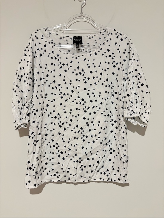 Alice ritter Tops - Alice Ritter Brooklyn star print 3/4 sleeve top white size medium
